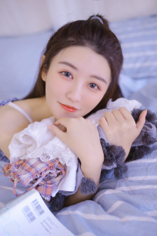 一屋暗灯